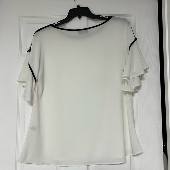 Isle White Ruffle Sleeve Blouse - Picture 9 of 11